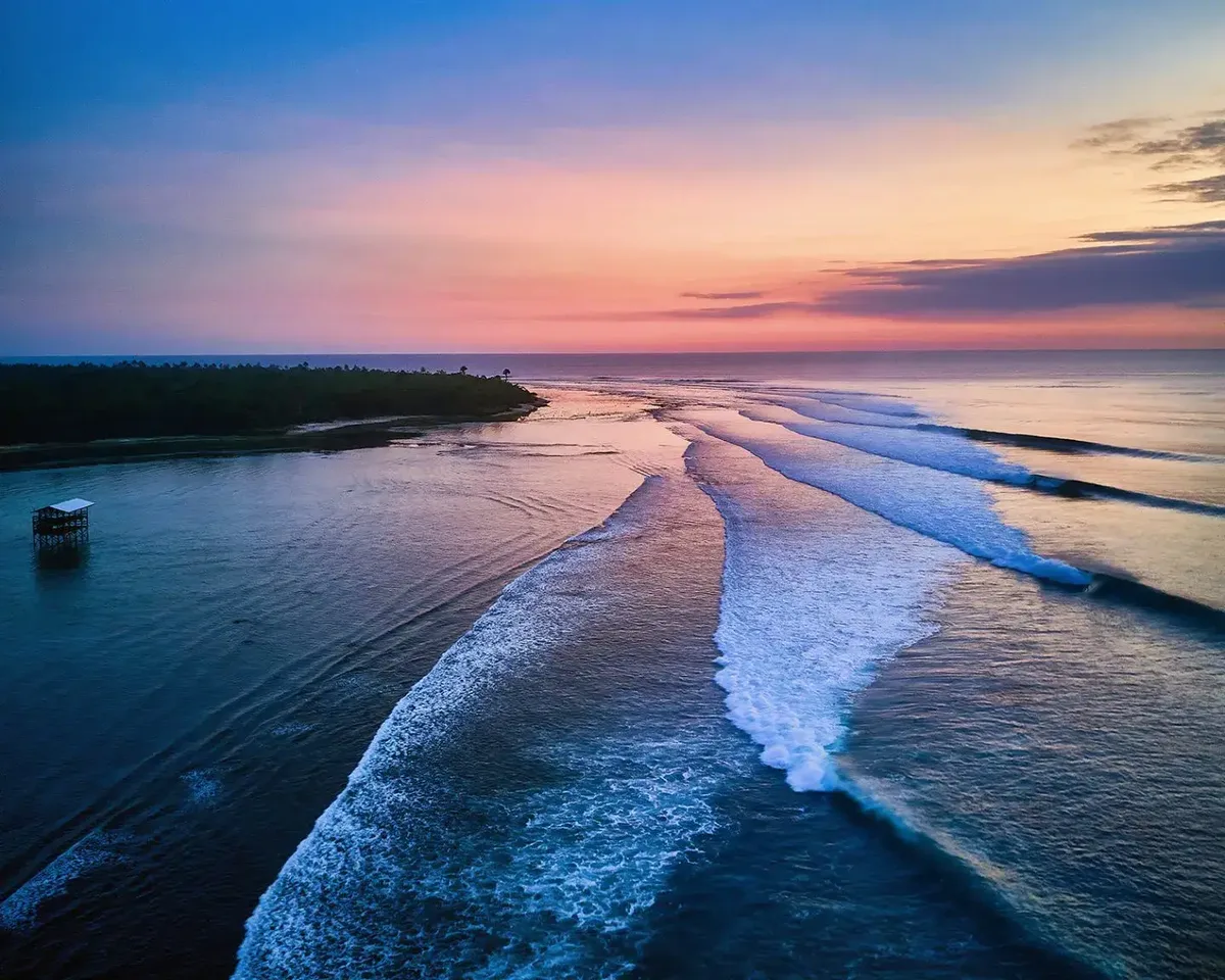 pantai plengkung g land, pantai plengkung banyuwangi, g: Mengapa Surfing G Land Layak Masuk Daftar Prioritas Anda