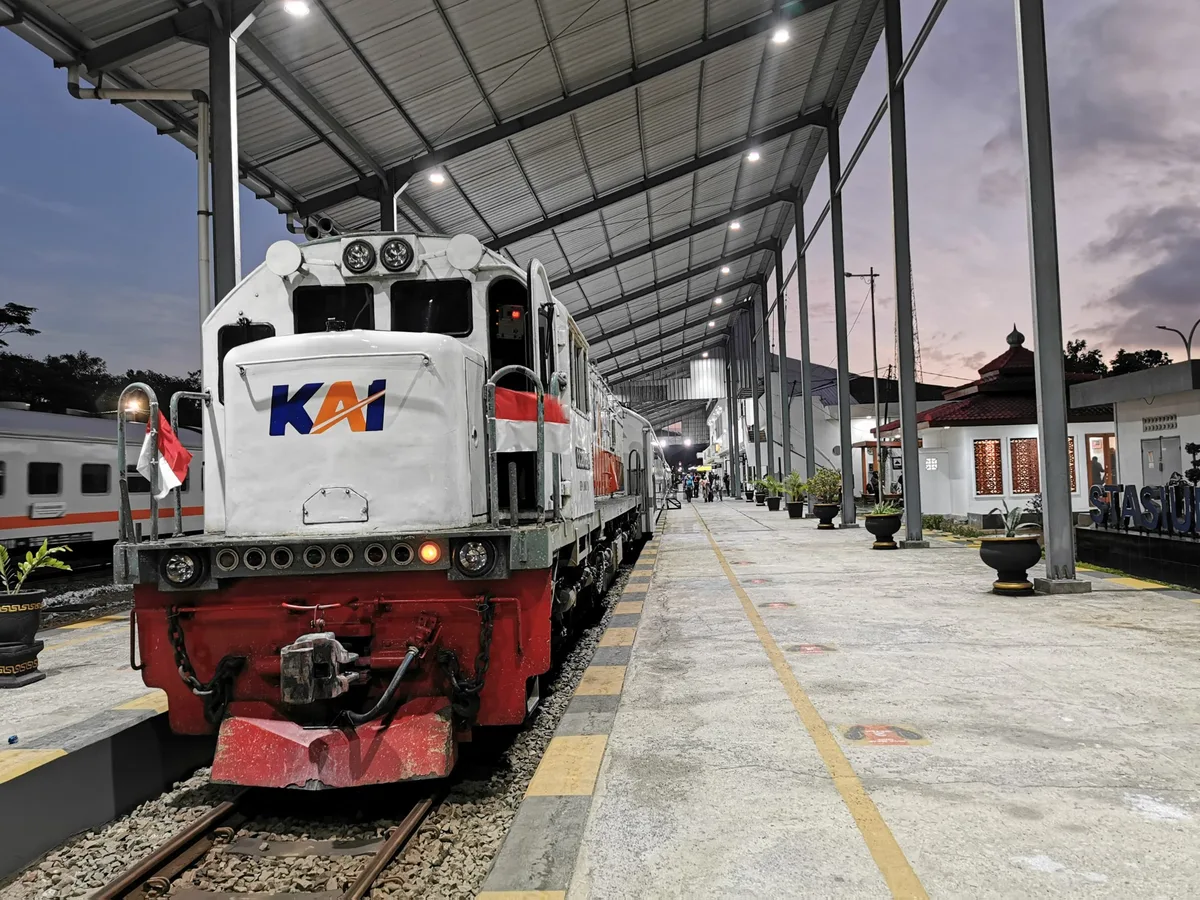 stasiun banyuwangi kota, stasiun karangasem, jadwal kereta - Daftar Kereta Api yang Berhenti di Stasiun Banyuwangi Kota