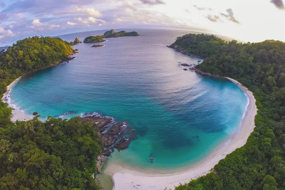 teluk hijau banyuwangi, green island banyuwangi, teluk ijo: Kapan Waktu Terbaik Berkunjung?