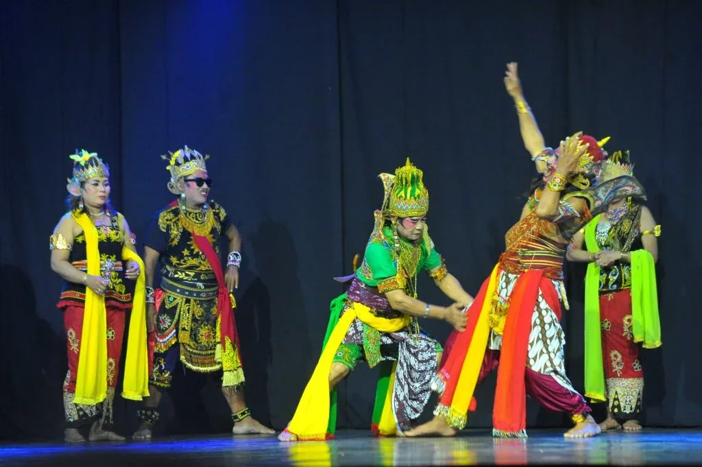 kesenian janger banyuwangi, janger banyuwangi, lakon janger