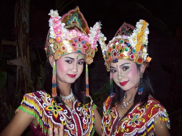 kesenian janger banyuwangi, janger banyuwangi, lakon janger - Nilai Ekonomi Kreatif dalam Kesenian Janger Banyuwangi