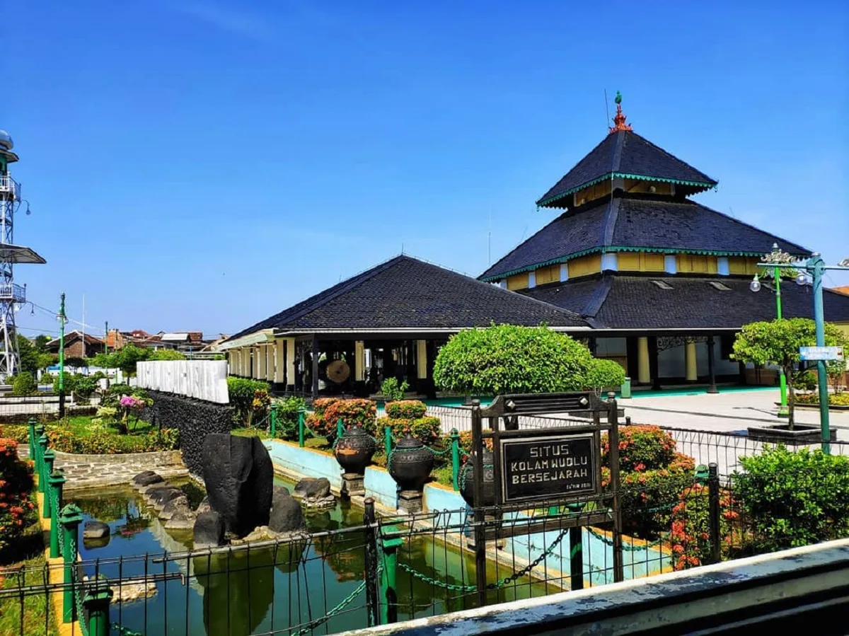makam datuk ibrahim bauzir, datuk ibrahim banyuwangi, makam - Kesalahan yang Sering Dilakukan Peziarah Baru