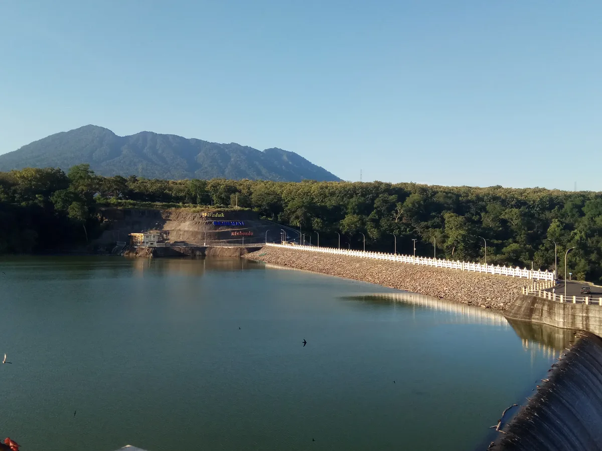 waduk bajulmati banyuwangi, waduk bajulmati, wisata waduk: Fasilitas Pendukung dan Tips Berkunjung yang Bijak
