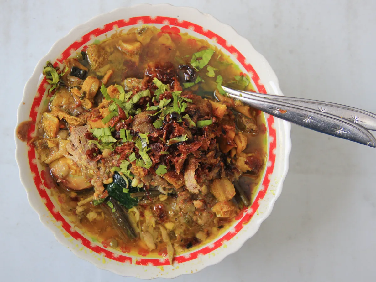 rujak soto banyuwangi, rujak soto, kuliner rujak soto,: Pertanyaan yang Sering Muncul Seputar Rujak Soto Banyuwangi