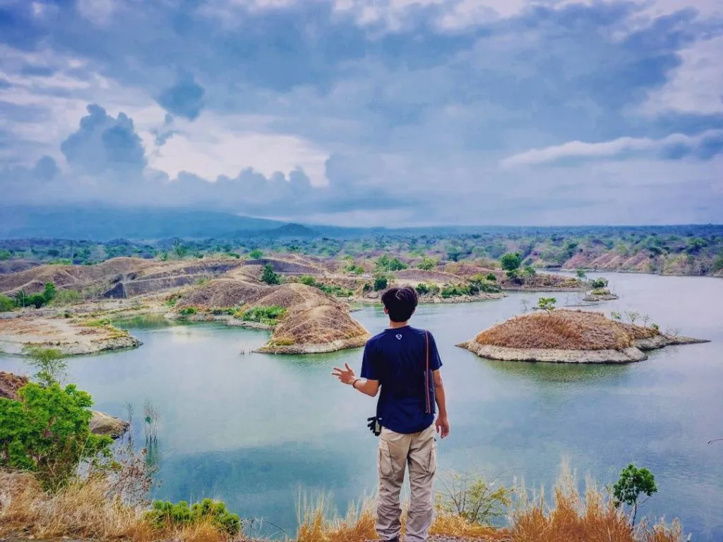 waduk bajulmati banyuwangi, waduk bajulmati, wisata waduk - Tabel Perbandingan: Waduk Bajulmati dan Destinasi Karst Lain
