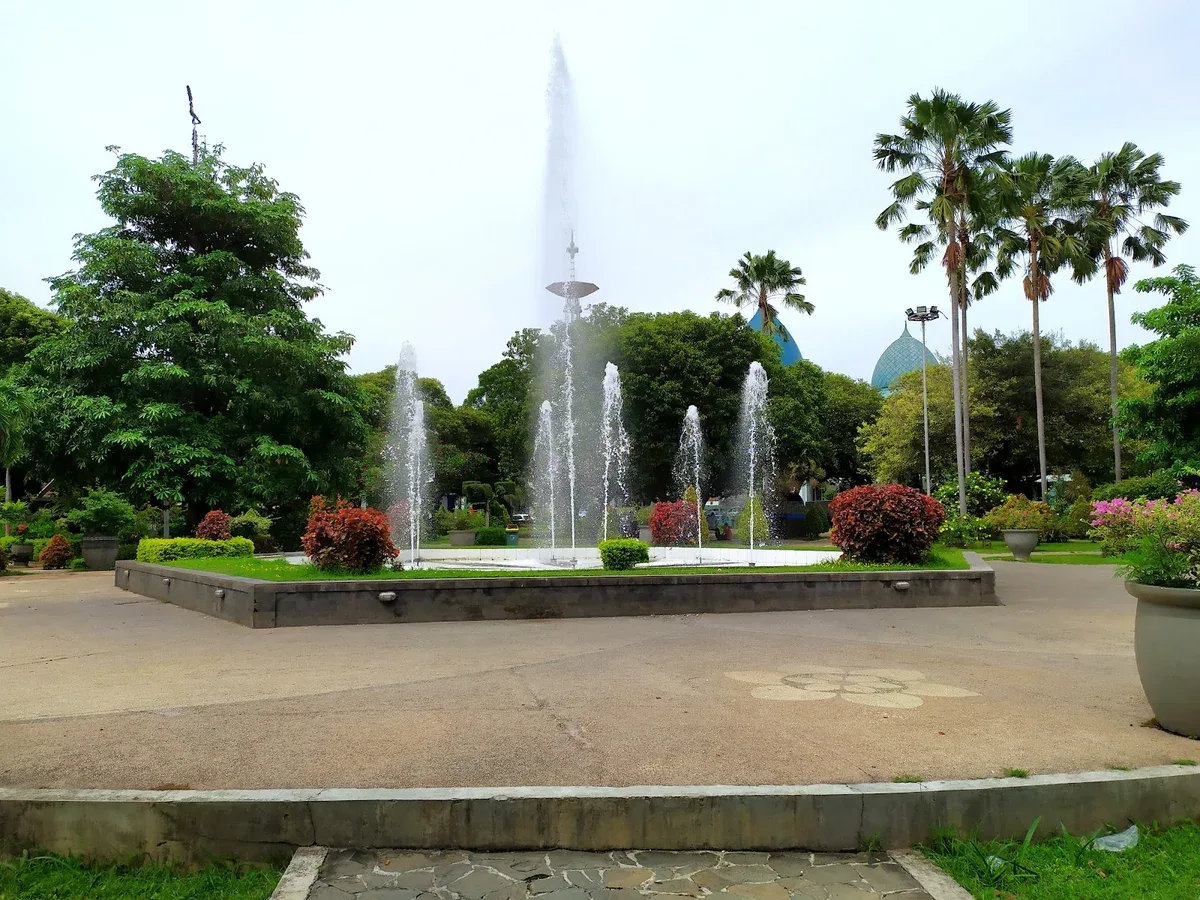 taman sritanjung banyuwangi, taman sritanjung, taman kota: Panduan Kunjungan: Waktu, Akses, dan Tips Praktis ke Taman