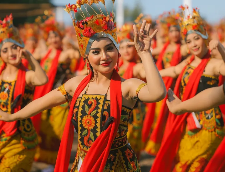 tari gandrung banyuwangi, tari gandrung, gandrung