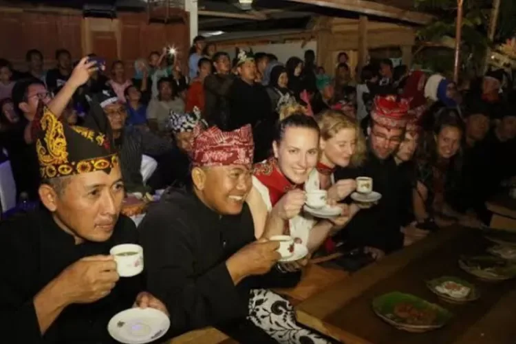 kopi osing banyuwangi, kopi osing, ngopi sepuluh ewu, kopi: Menyusun Perjalanan Kopi yang Bermakna di Banyuwangi