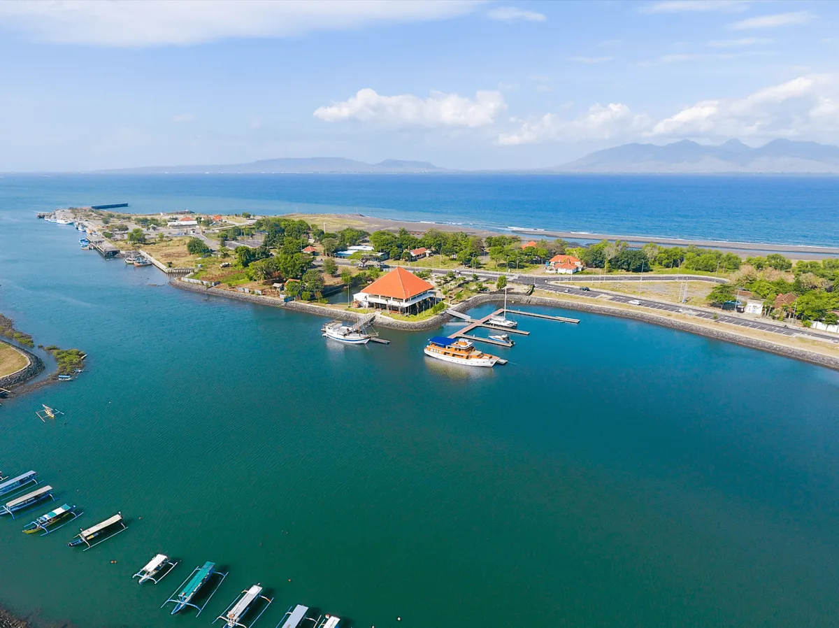 pantai boom marina banyuwangi, pantai boom banyuwangi, - Aktivitas Seru yang Bisa Dicoba di Pantai Boom Banyuwangi