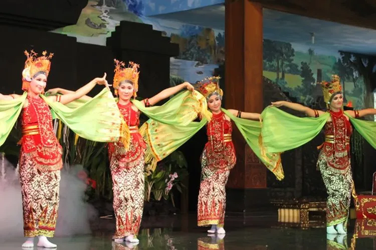 tari gandrung banyuwangi, tari gandrung, gandrung