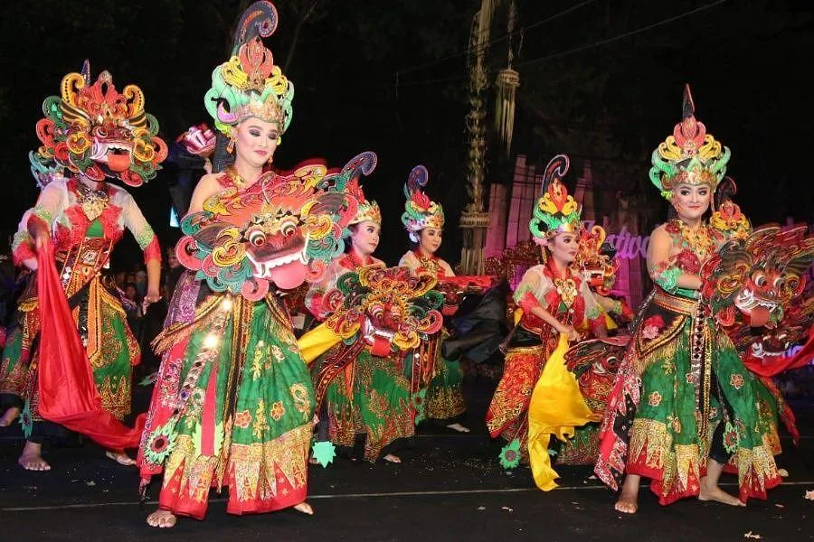 kesenian janger banyuwangi, janger banyuwangi, lakon janger: Seni Pertunjukan Janger Banyuwangi: Akulturasi Budaya Jawa