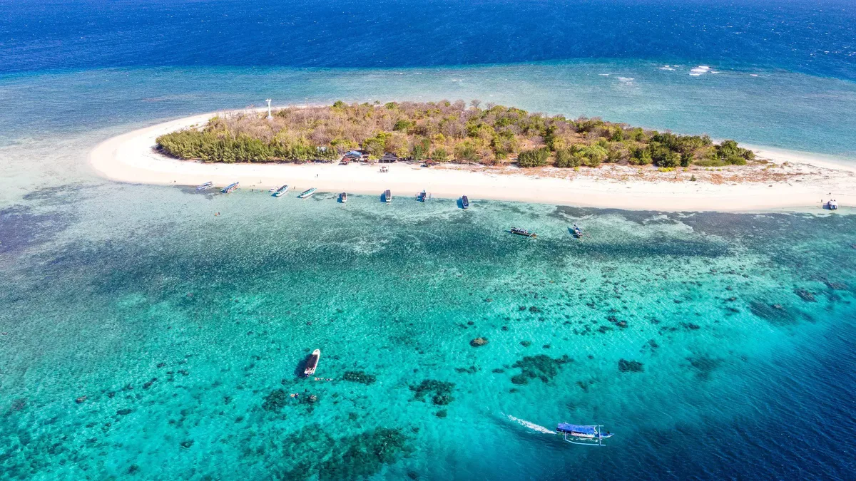 pulau tabuhan banyuwangi, pulau tabuhan, tabuhan island,: Menyusuri Rute Kapal Menuju Pulau Tabuhan Banyuwangi