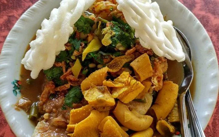 rujak soto banyuwangi, rujak soto, kuliner rujak soto,: Tips Memilih Warung Rujak Soto Legendaris yang Layak