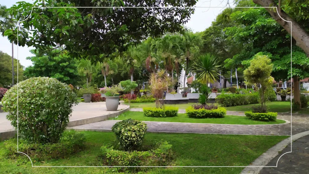 taman sritanjung banyuwangi, taman sritanjung, taman kota