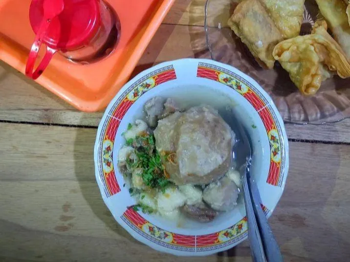 bakso rogojampi banyuwangi, bakso rogojampi, kuliner - Cara Memilih Warung Bakso Sesuai Selera dan Situasi
