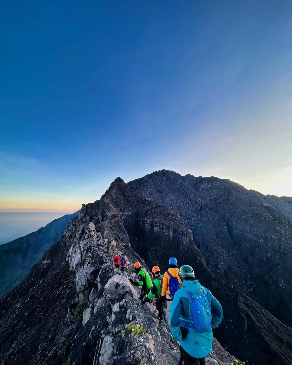 gunung raung banyuwangi, gunung raung, pendakian gunung: Rute dan Titik Penting Pendakian Gunung Raung via Jalur