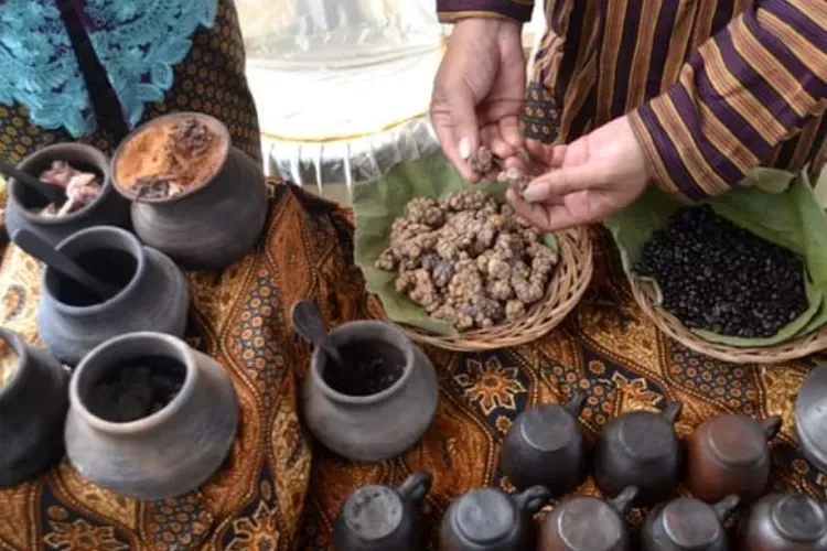 kopi osing banyuwangi, kopi osing, ngopi sepuluh ewu, kopi: Menyandingkan Kopi Osing dengan Kuliner Khas Banyuwangi