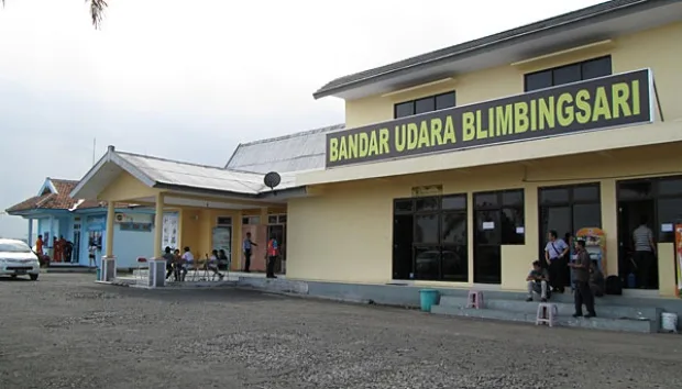 bandara banyuwangi blimbingsari, bandara banyuwangi, bandar