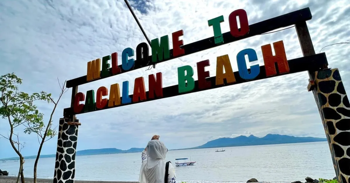 pantai cacalan banyuwangi, pantai cacalan, kano pantai: Tiket Masuk Pantai Cacalan: Biaya, Jam Buka, dan Tips Hemat