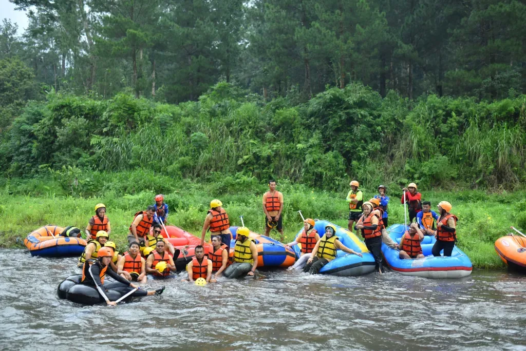 songgon rafting banyuwangi, rafting songgon, arung jeram: Tingkat Kesulitan dan Kesiapan Fisik untuk Peserta Baru